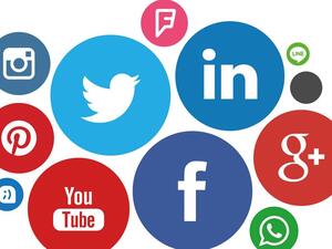 إيران تحظر استخدام مواقع وتطبيقات التواصل الأجنبية