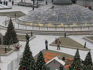 ساحة مانيج القريبة من الكرملين في موسكو