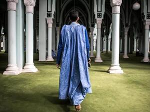 الموريتانيون يتقاطرون على المساجد بعد تخفيف تدابير العزل