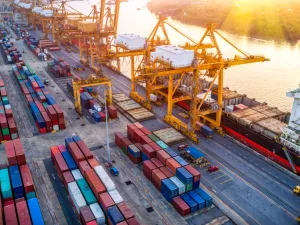 استحوذت السعودية على 24.5% من إجمالي التجارة الخارجية غير النفطية للإمارة، خلال الربع الأول،