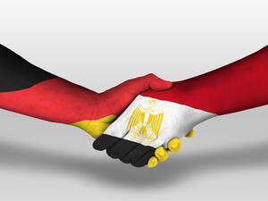 مصر توقع شراكة مع ألمانيا لتمويل المشاريع التنموية