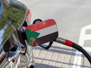 من المتوقع أن يوقع السودان ودولة جنوب السودان، اليوم «الاثنين»، بالخرطوم، اتفاقية تمديد الاتفاقية الخاصة بالنفط والترتيبات الاقتصادية المرتبطة به، التي تستمر حتى مارس (آذار) من عام 2022