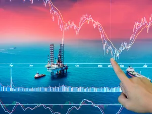 الأسواق الخليجية تفتتح أبريل على تراجع 