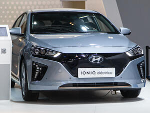 هيونداي تطلق علامة IONIQ للسيارات الكهربائية