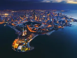  استمرار توظيف المواطنين في الجهات الحكومية بأعداد كبيرة سيضغط على الميزانية العامة للدولة المرهقة بالفعل، بسبب استمرار العجز المالي بها