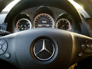 مرسيدس الولايات المتحدة تعطي الفرصة لموظفيها للعمل عن بعد حتى نهاية العام