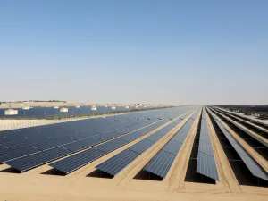 القدرة الإنتاجية الحالية لدولة الإمارات في الطاقة المتجددة ستتضاعف نحو 4 أضعاف «400%» لتصل إلى أكثر من 8400 ميجاوات (8.4 جيجاوات) بحلول 2030