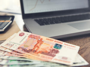 القلق يسيطر على الحكومة الروسية من زيادة حدة أزمة كورونا على الاقتصاد
