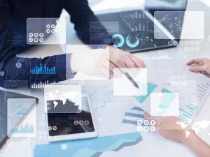 البنوك العالمية تعيد تقييم مخاطر بطاقات الائتمان والقروض الشخصية