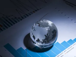 اليابان تعلن حالة طوارئ بسبب كورونا وتطلق تحفيزا بقيمة 990 مليار دولار