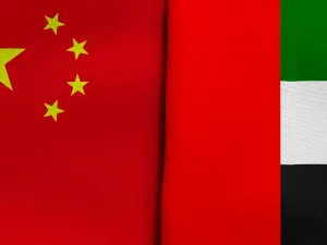 مسار العلاقات الإماراتية الصينية يشهد تطوراً بشكل مستمر وذلك منذ إقامة العلاقات الدبلوماسية بين البلدين في الأول من نوفمبر عام 1984