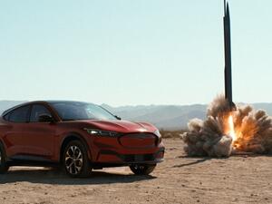 فورد تختبر موستانج Mach-E في 5 تحديات غريبة