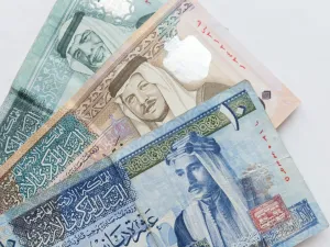 مخاوف من تسريح العمال في الأردن