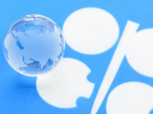 التخفيضات الإضافية الأخيرة إيجابية بكل وضوح على المدى القصير