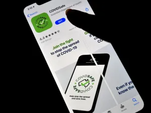 Covid-19 'Contract Tracing' apps are a partial solution /AFP