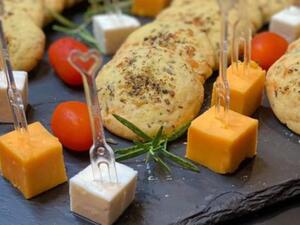 البسكوت المالح بالأجبان