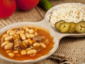 الفاصوليا البيضاء باللحم