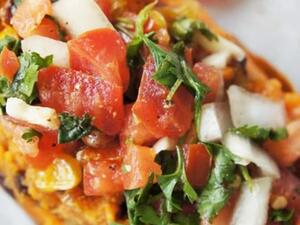 بطاطا حلوة بحشوة الصلصة المكسيكية