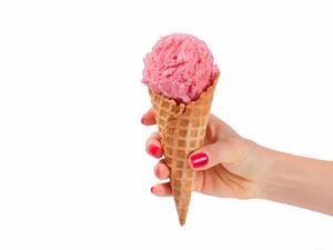 الآيس كريم بالتوت البري