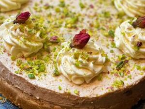 تشيز كيك التمر والجوز الباردة