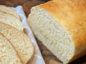 خبز التوست المنزلي