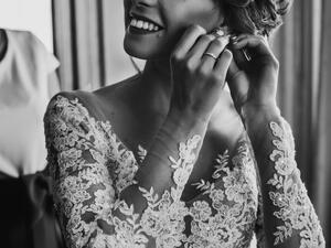 فساتين زفاف منزلية فساتين زفاف منزلية