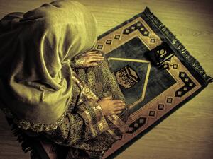 النوافل أحب العبادات إلى الله، فهي تقرب المرء منه وتزيد في تقاه