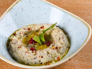 متبل الباذنجان بالرمان