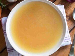 مرقة الدجاج