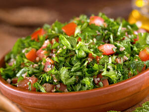 تبولة السبانخ