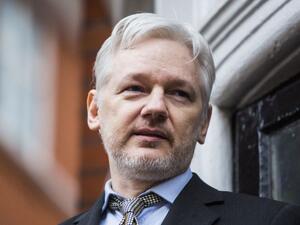 جوليان أسانج مؤسس موقع ويكيليكس