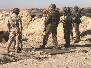 قوات من الجيش السوري في دير الزور