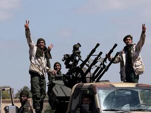 مقاتلون في ليبيا