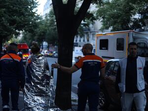 حريق اندلع في مبنى سكني وسط العاصمة الفرنسية باريس