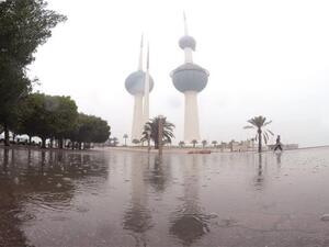 هطول كميات كبيرة من الأمطار في الكويت