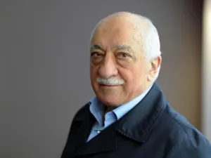 الداعية المعارض فتح الله غولن