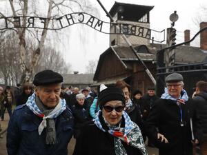 تراشق بين بولندا وبين إسرائيل حول الدور التاريخي للأولى في المحرقة