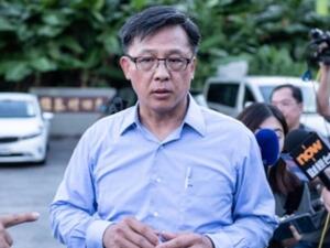 هجوم بسكين على نائب موال لبكين في هونغ كونغ