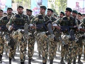 جنود من الجيش الايراني