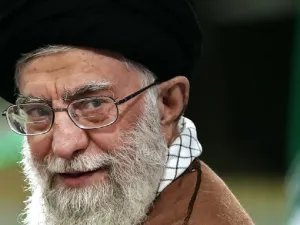  مرشد الثورة الإيرانية علي خامنئي