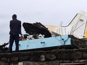 سقوط طائرة صغيرة تابعة لشركة Busy Bee على حي سكني