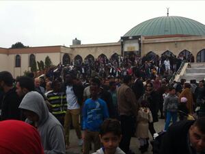 تزعم الحكومة اليمينية المتطرفة أن الهدف من حظر الحجاب هو الإسهام في عملية تطوير وانسجام الطلاب