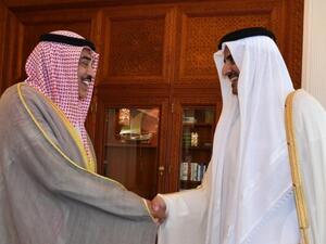 أمير قطر لدى استقباله وزير الخارجية الكويتي