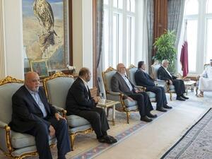  أمير قطر تميم بن حمد يستقبل وفد حماس في الدوحة