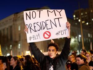 مظاهرات ضد ترامب في الولايات المتحدة