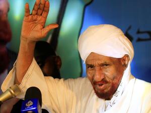 زعيم حزب الأمة القومي في السودان، الصادق المهدي