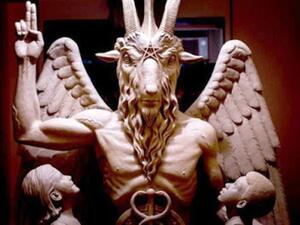 عبدة الشيطان في الأكاديمية البحرية الحربية سيحصلون على حق التجمع