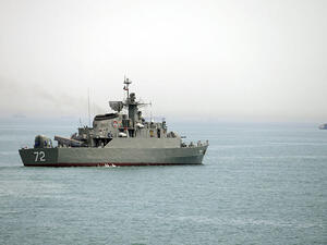 سفينة حربية ايرانية