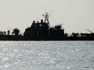 سفينة حربية أمريكية