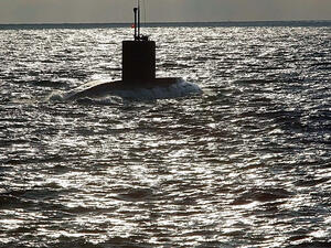 البحرية الهندية تعتزم بناء 24 غواصة